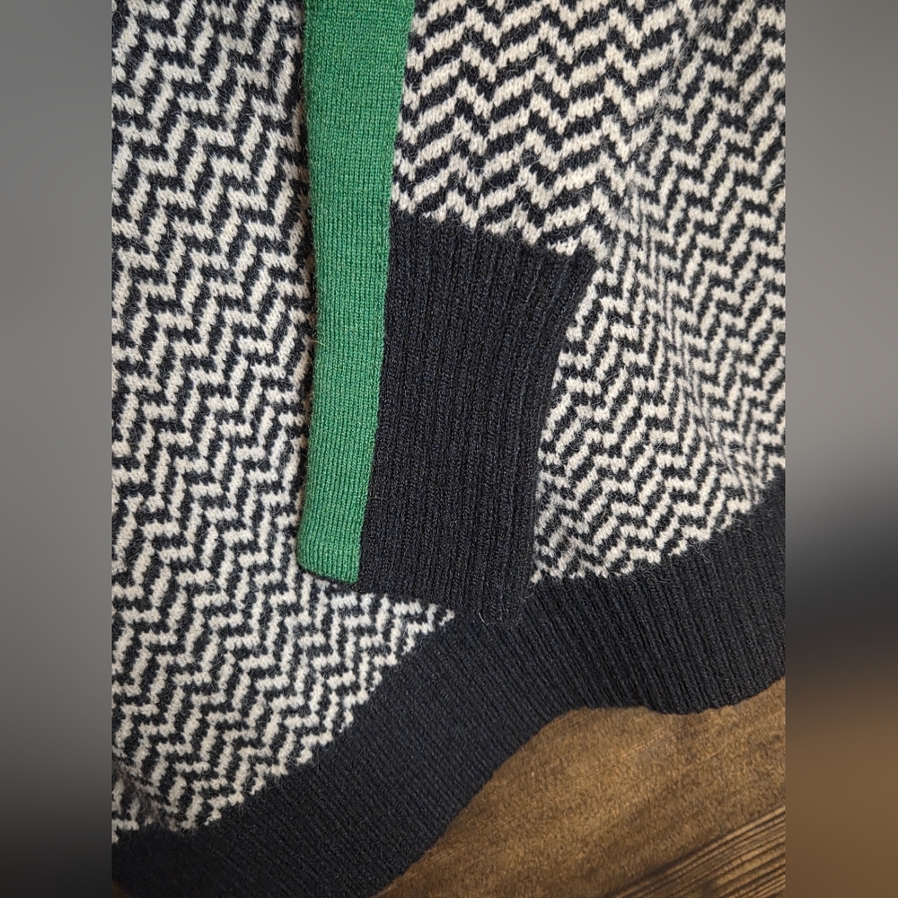 Mayberry Chevron/Herringbone Pattern Turtleneck S… - image 5